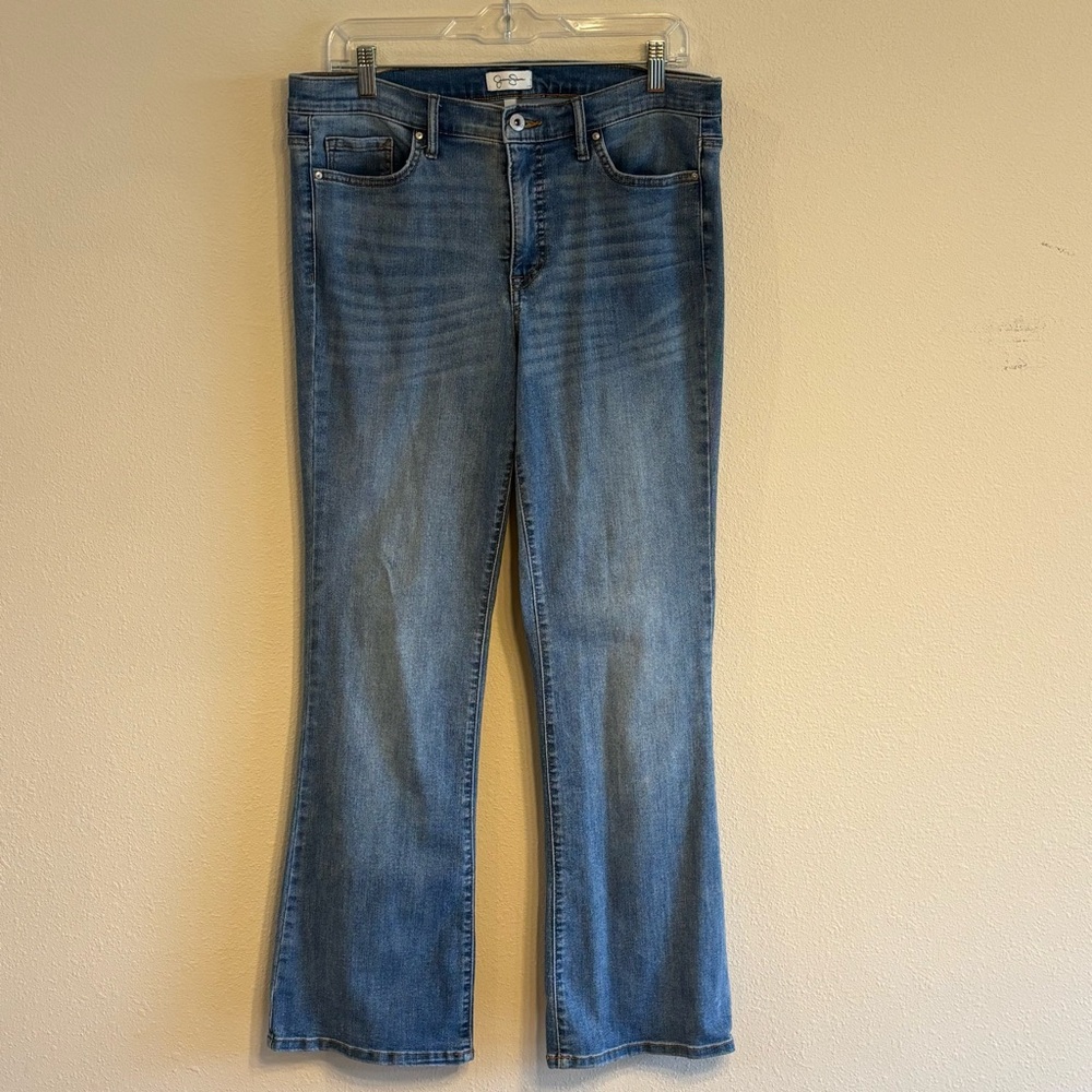 Jessica Simpson Women's Flare Jeans in Classic Blue Size 30/10